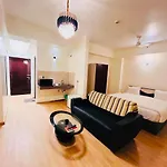 Country Inn & Suites By Migrolino Lucknow Gomti Nagar