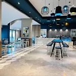 Country Inn & Suites By Migrolino Lucknow Gomti Nagar